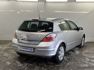 Фото Opel Astra H с пробегом