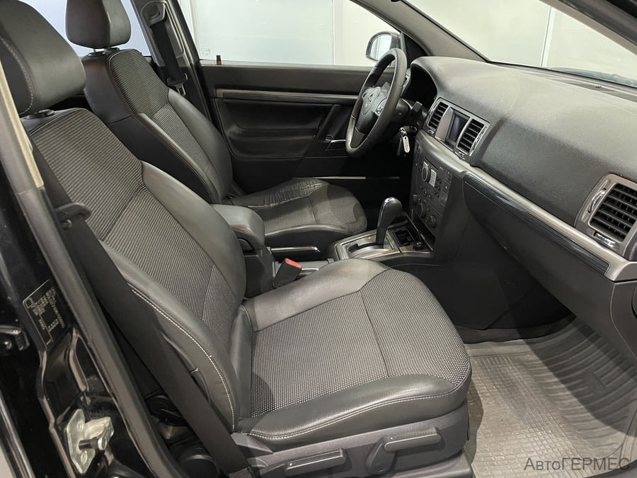 Фото Opel Vectra C Рестайлинг с пробегом | №10