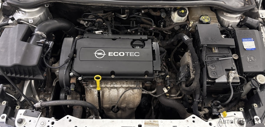 Фото Opel Astra J Рестайлинг с пробегом | №14