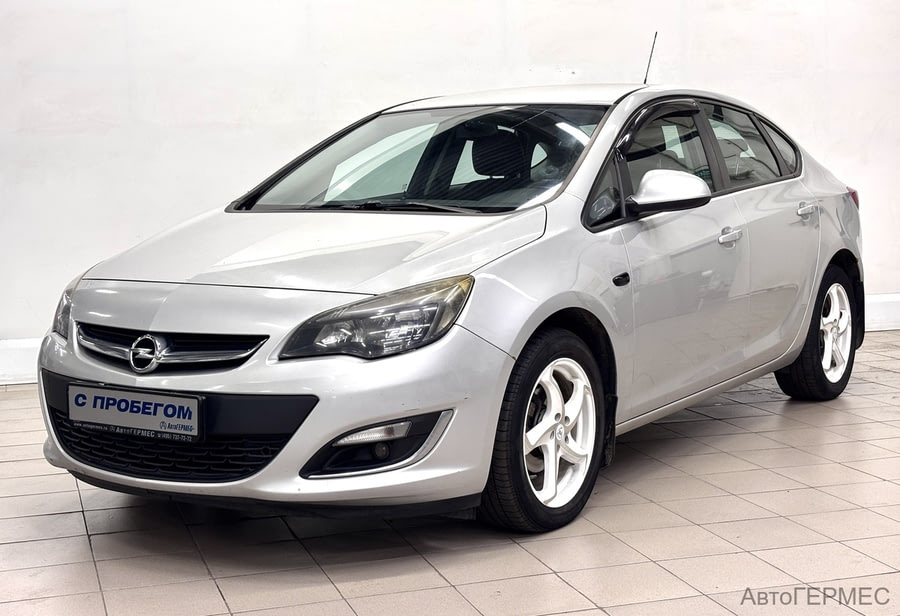 Фото Opel Astra J Рестайлинг с пробегом | №1