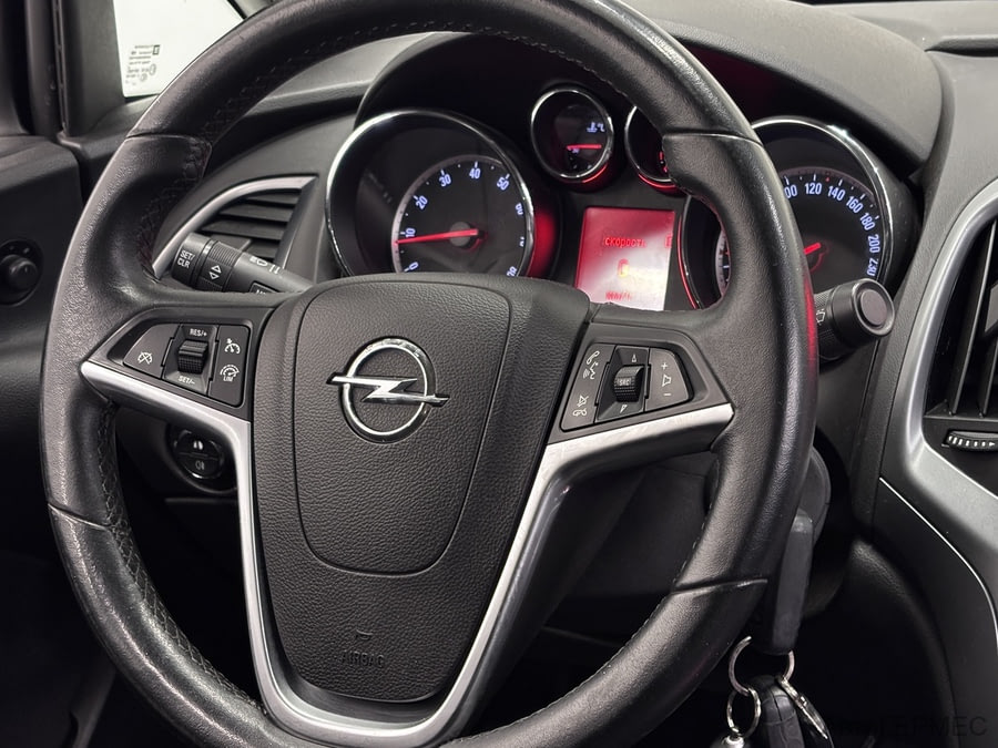 Фото Opel Astra J Рестайлинг с пробегом | №10