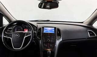 Фото Opel Astra J Рестайлинг с пробегом