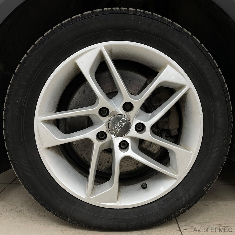 Фото Audi A4 IV (B8) Рестайлинг с пробегом | №13