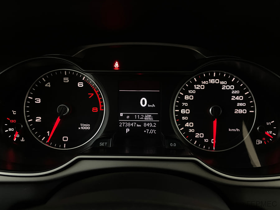 Фото Audi A4 IV (B8) Рестайлинг с пробегом | №6