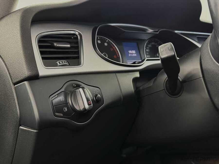 Фото Audi A4 IV (B8) Рестайлинг с пробегом | №9