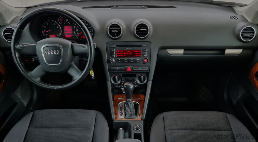 Фото Audi A3 II (8P) Рестайлинг 1 с пробегом | №5