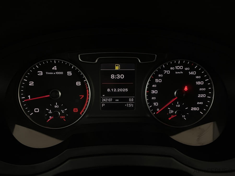 Фото Audi Q3 I (8U) с пробегом | №6 Фото Audi Q3 I (8U) с пробегом | №6