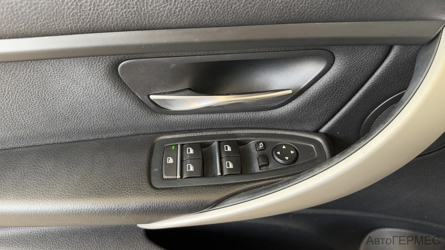 Фото BMW 3 Серия VI (F3X) Рестайлинг с пробегом | №8 Фото BMW 3 Серия VI (F3X) Рестайлинг с пробегом | №8