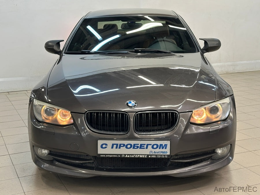 Фото BMW 3 Серия V (E90/E91/E92/E93) Рестайлинг с пробегом | №2
