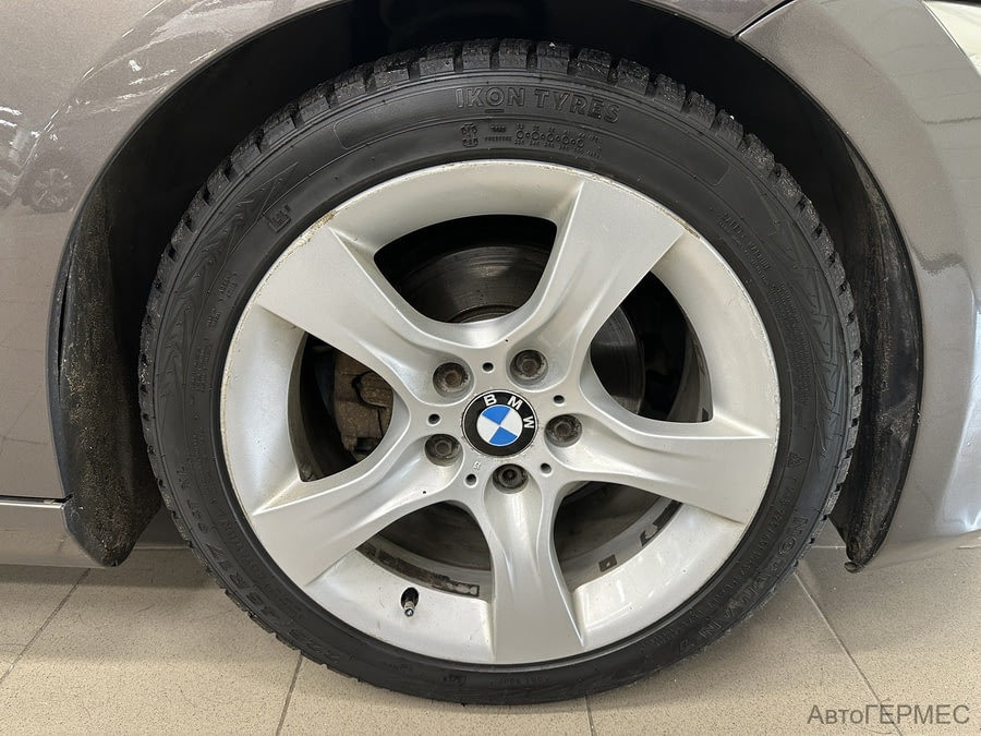 Фото BMW 3 Серия V (E90/E91/E92/E93) Рестайлинг с пробегом | №16