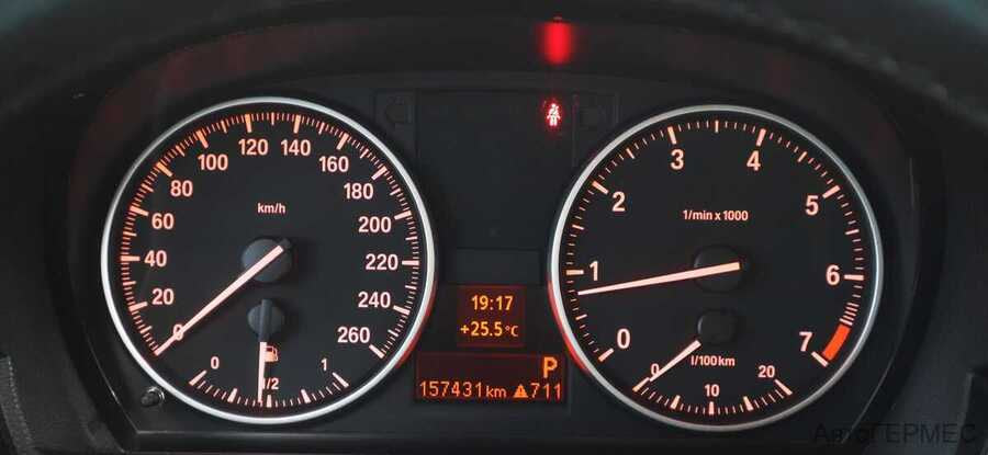 Фото BMW 3 Серия V (E90/E91/E92/E93) Рестайлинг с пробегом | №6