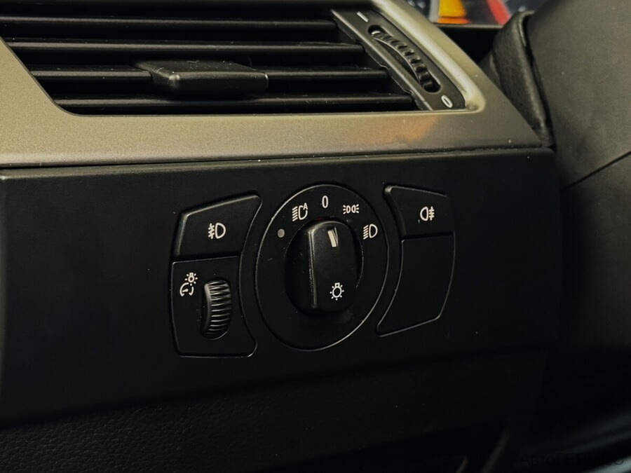 Фото BMW 5 Серия V (E60/E61) с пробегом | №7 Фото BMW 5 Серия V (E60/E61) с пробегом | №7