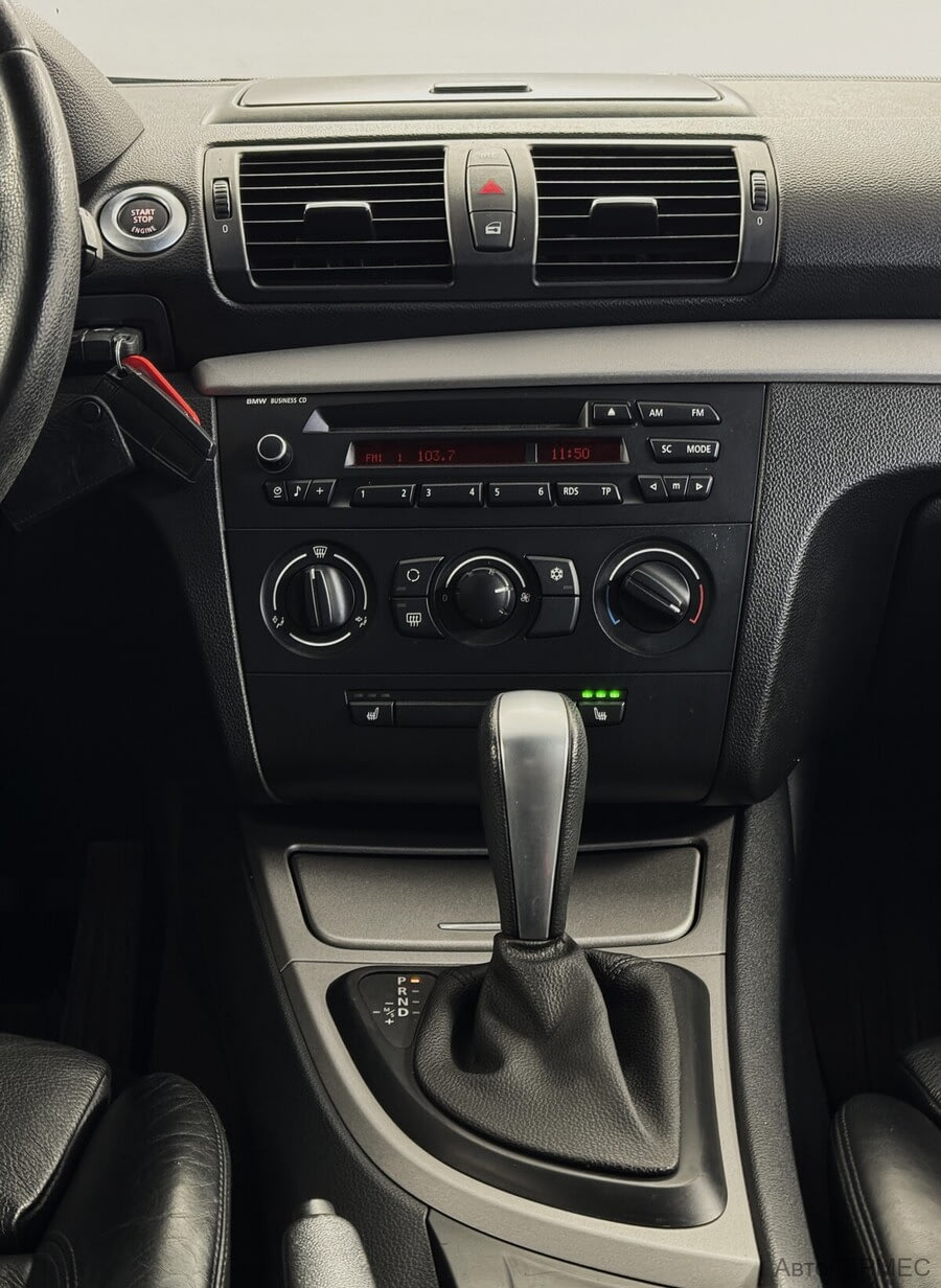 Фото BMW 1 Серия I (E81/E82/E87/E88) Рестайлинг с пробегом | №8