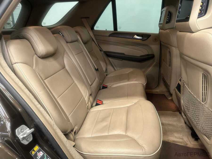 Фото Mercedes-Benz M-Класс III (W166) с пробегом | №19