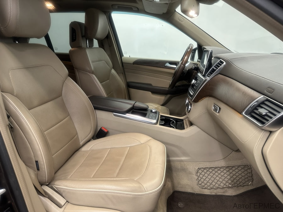 Фото Mercedes-Benz M-Класс III (W166) с пробегом | №18 Фото Mercedes-Benz M-Класс III (W166) с пробегом | №18