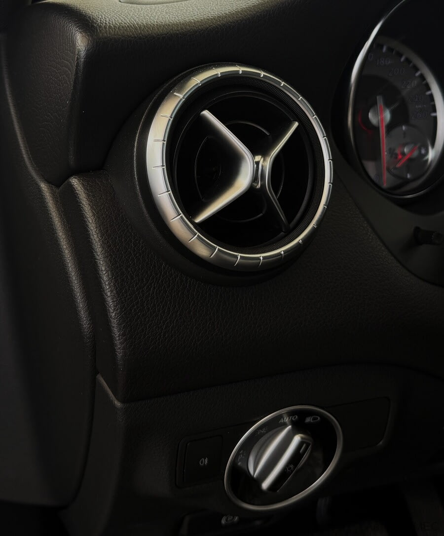 Фото Mercedes-Benz Cla-Klasse с пробегом | №7