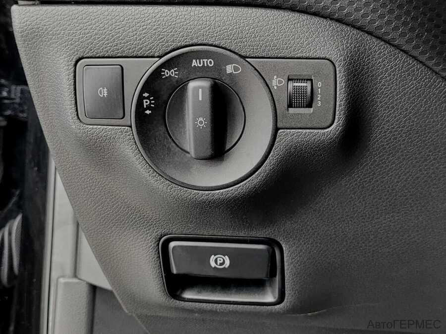 Фото Mercedes-Benz A-KLASSE с пробегом | №8 Фото Mercedes-Benz A-KLASSE с пробегом | №8