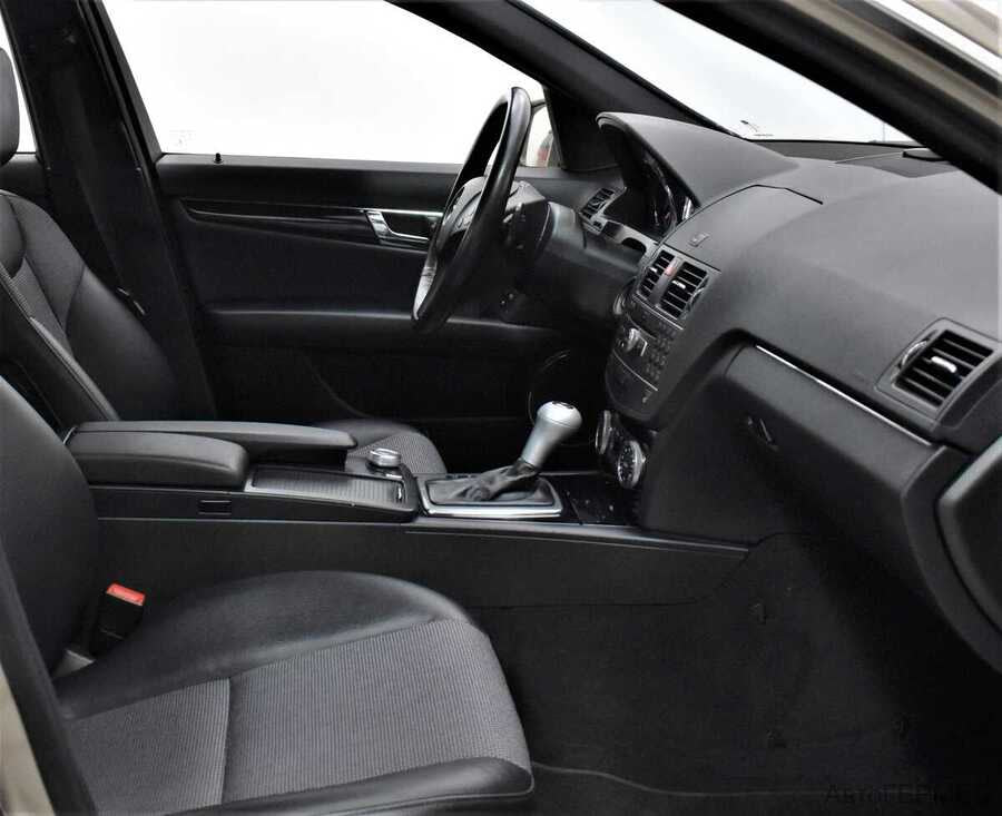 Фото Mercedes-Benz C-KLASSE с пробегом | №11