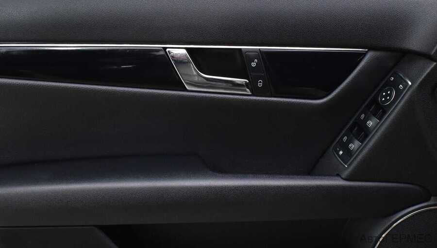 Фото Mercedes-Benz C-KLASSE с пробегом | №10