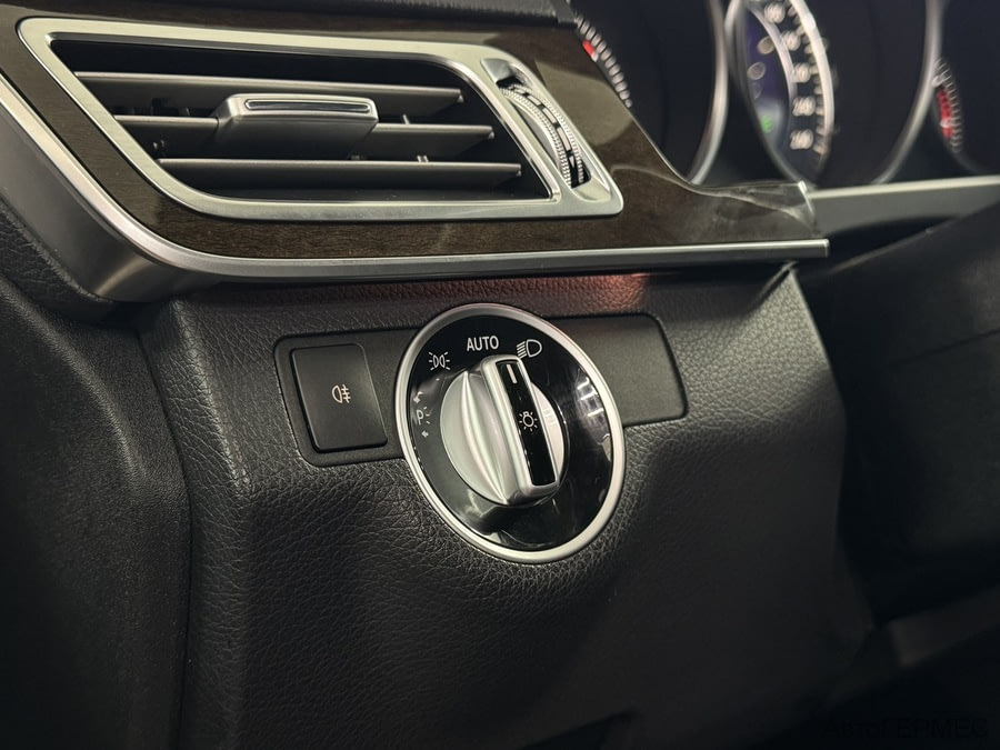 Фото Mercedes-Benz E-KLASSE IV (W212, S212, C207) Рестайлинг с пробегом | №8