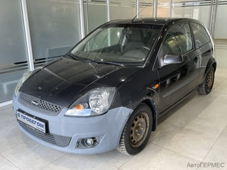 Фото Ford Fiesta MK5 с пробегом Фото Ford Fiesta MK5 с пробегом