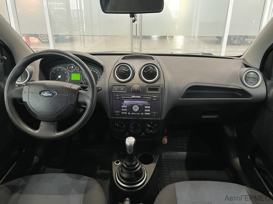 Фото Ford Fiesta MK5 с пробегом | №5