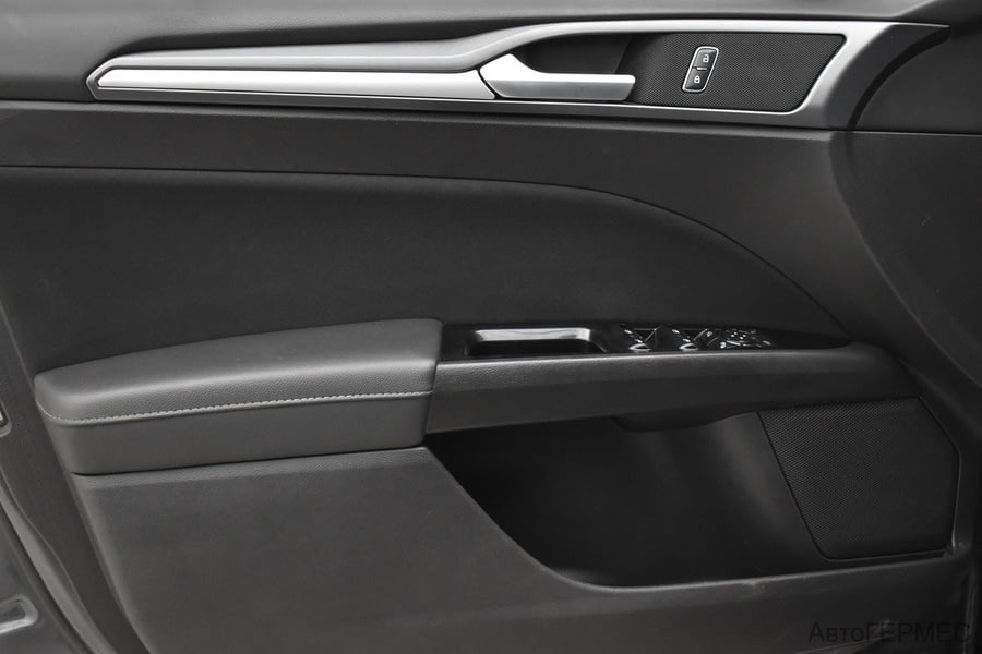 Фото Ford Mondeo V с пробегом | №12 Фото Ford Mondeo V с пробегом | №12