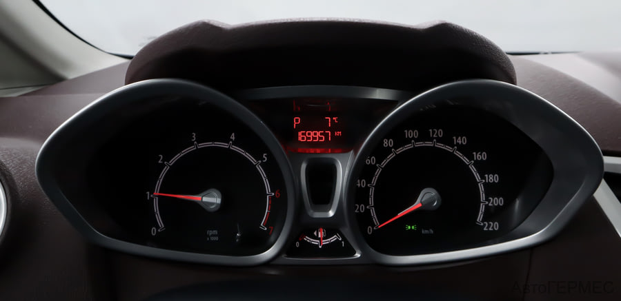 Фото Ford Fiesta MK6 с пробегом | №6 Фото Ford Fiesta MK6 с пробегом | №6