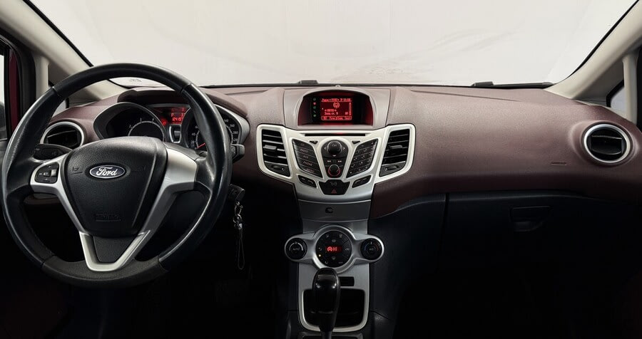 Фото Ford Fiesta MK6 с пробегом | №5