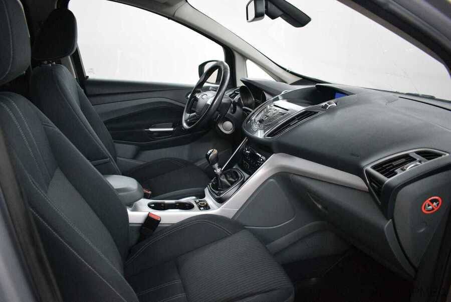 Фото Ford C-Max II с пробегом | №9