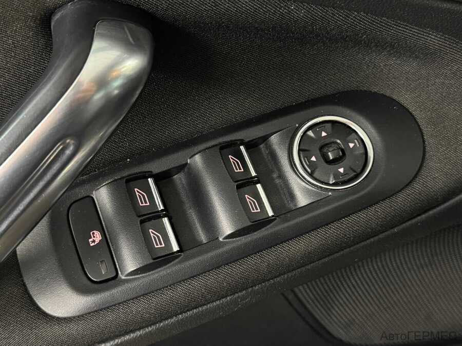 Фото Ford Galaxy II Рестайлинг с пробегом | №8 Фото Ford Galaxy II Рестайлинг с пробегом | №8