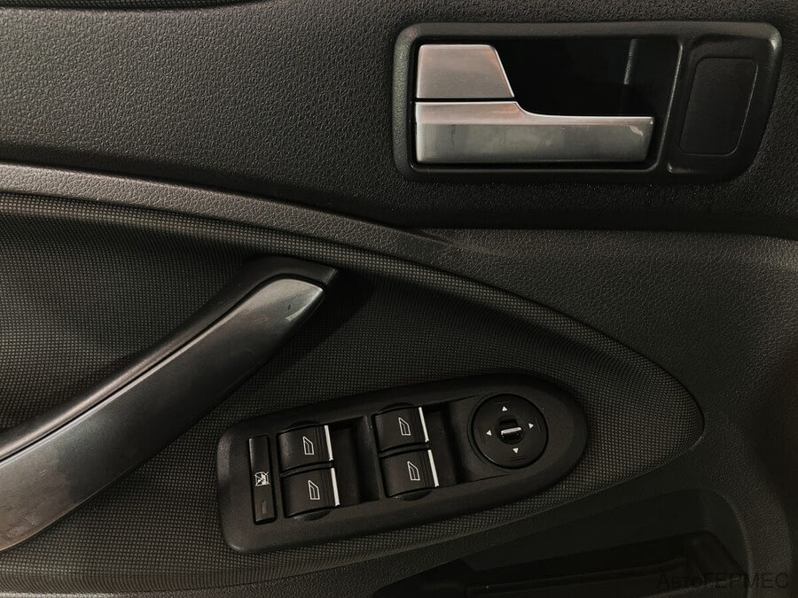 Фото Ford Kuga I с пробегом | №10