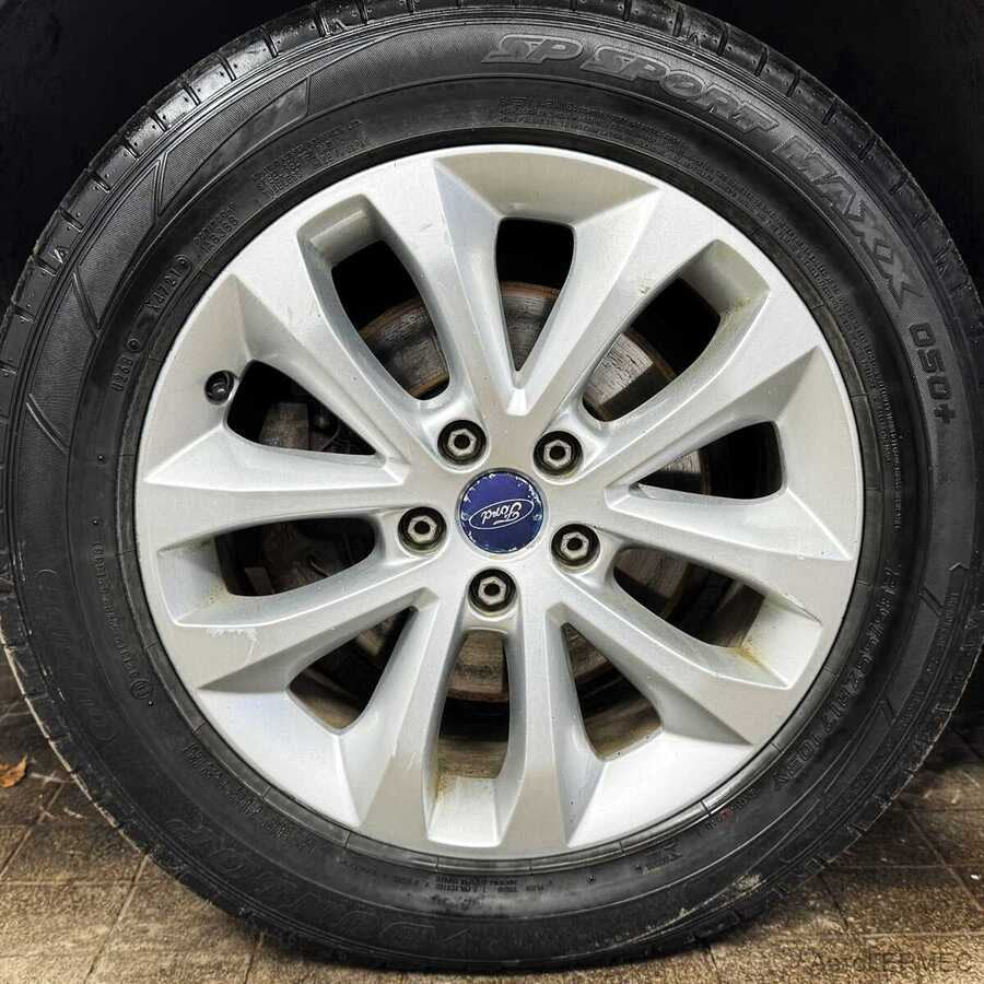 Фото Ford Kuga I с пробегом | №16