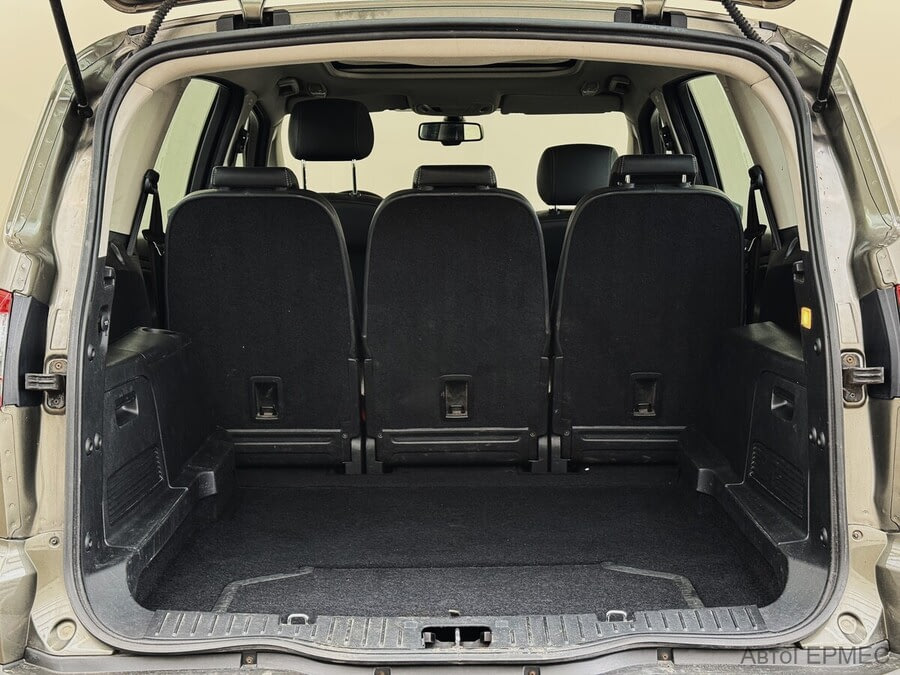 Фото Ford S-Max I Рестайлинг с пробегом | №14 Фото Ford S-Max I Рестайлинг с пробегом | №14