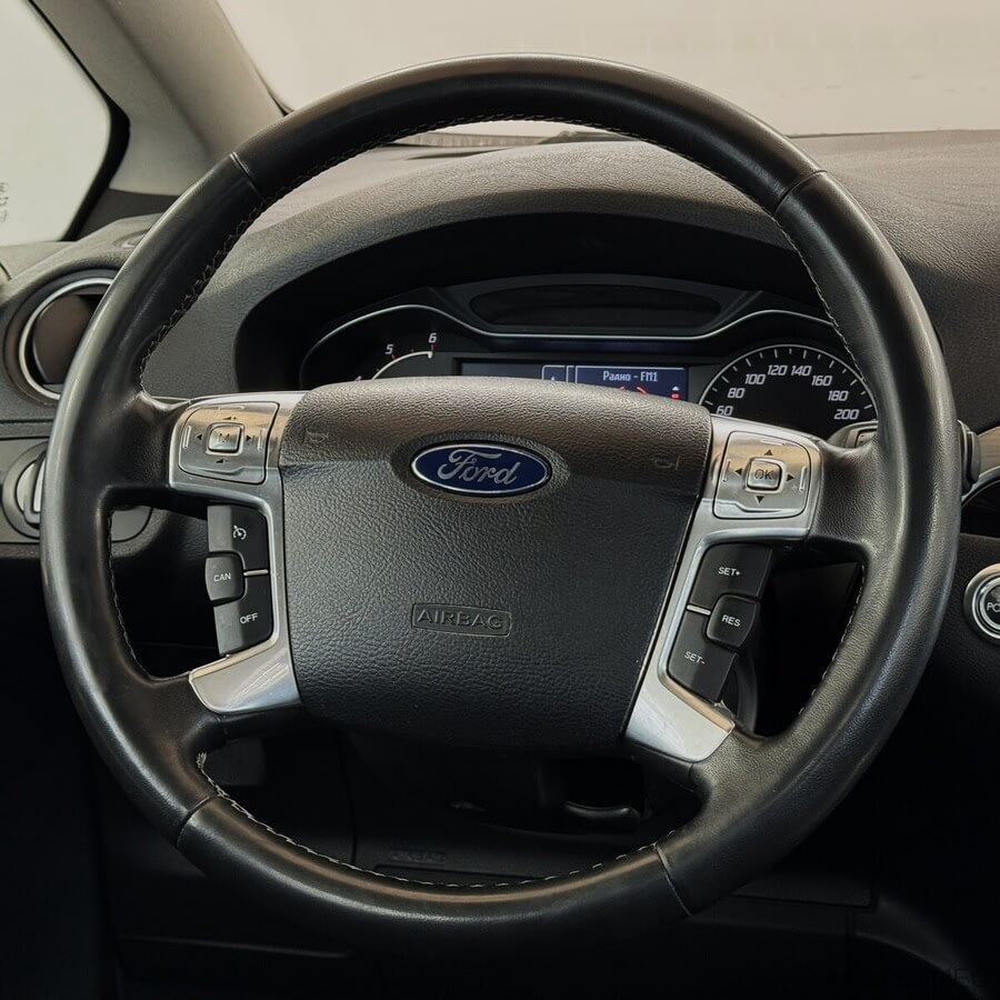 Фото Ford S-Max I Рестайлинг с пробегом | №8 Фото Ford S-Max I Рестайлинг с пробегом | №8