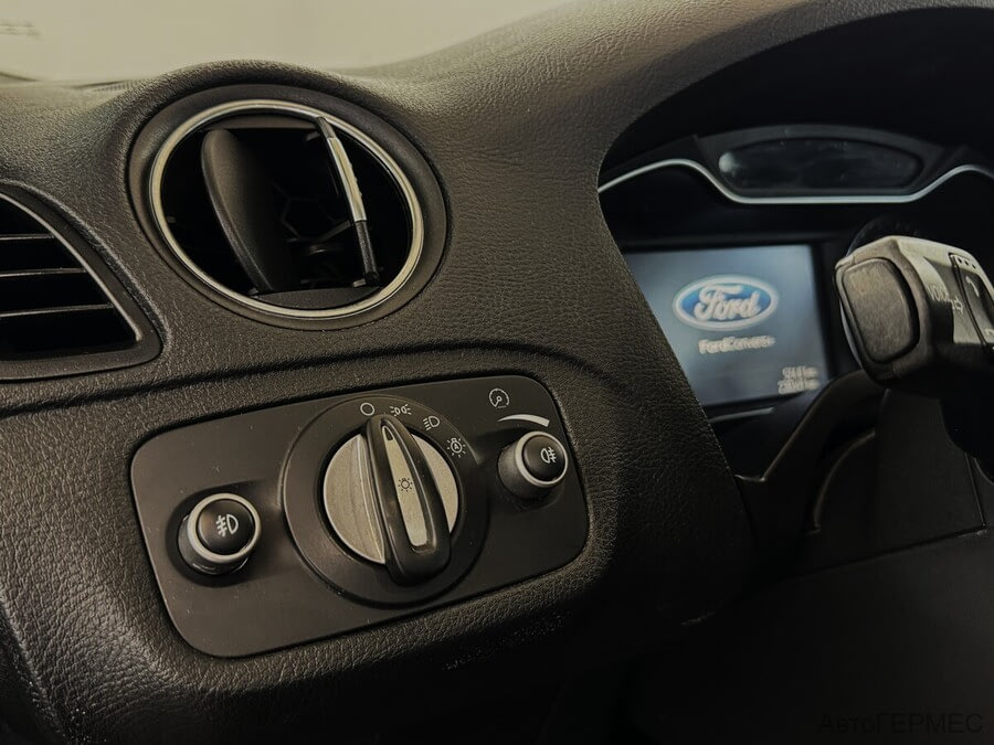 Фото Ford S-Max I Рестайлинг с пробегом | №9 Фото Ford S-Max I Рестайлинг с пробегом | №9