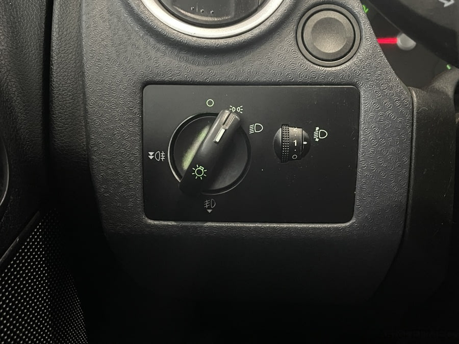 Фото Ford Fusion I Рестайлинг с пробегом | №8