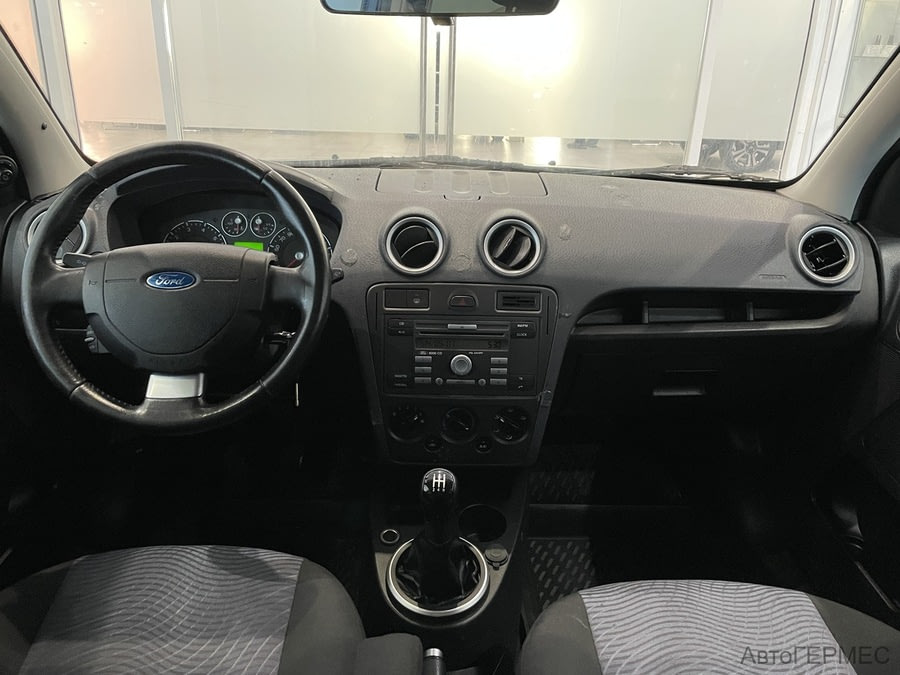 Фото Ford Fusion I Рестайлинг с пробегом | №5