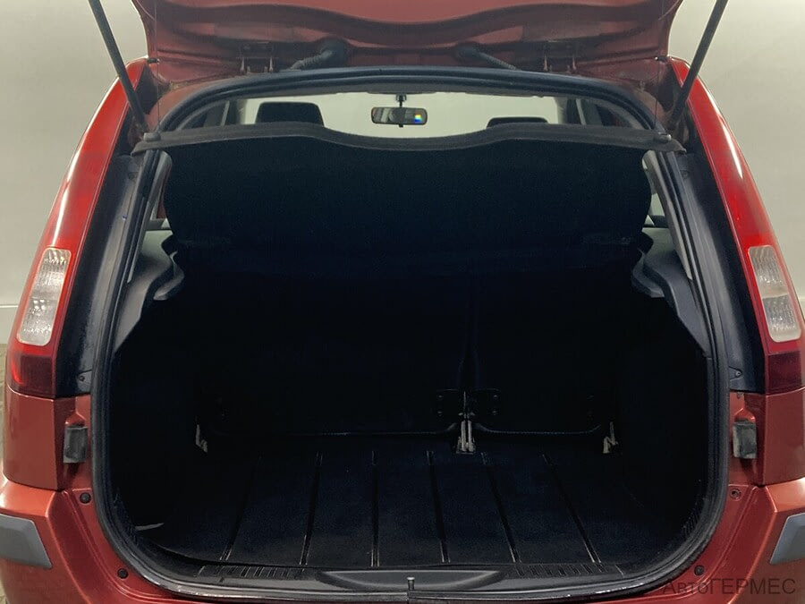 Фото Ford Fusion I Рестайлинг с пробегом | №12 Фото Ford Fusion I Рестайлинг с пробегом | №12