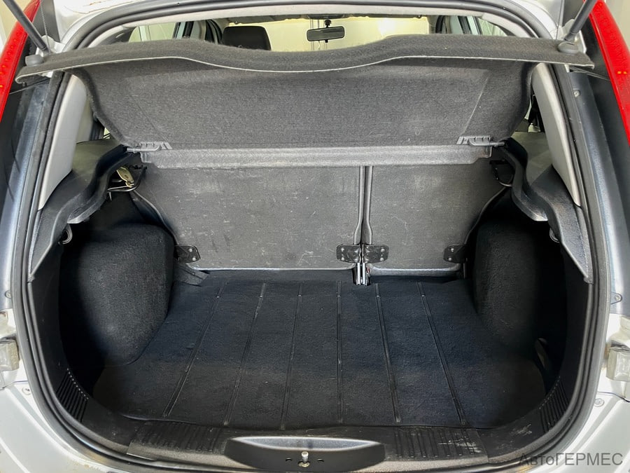 Фото Ford Fusion I Рестайлинг с пробегом | №13