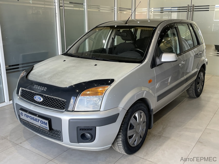 Фото Ford Fusion I Рестайлинг с пробегом | №1
