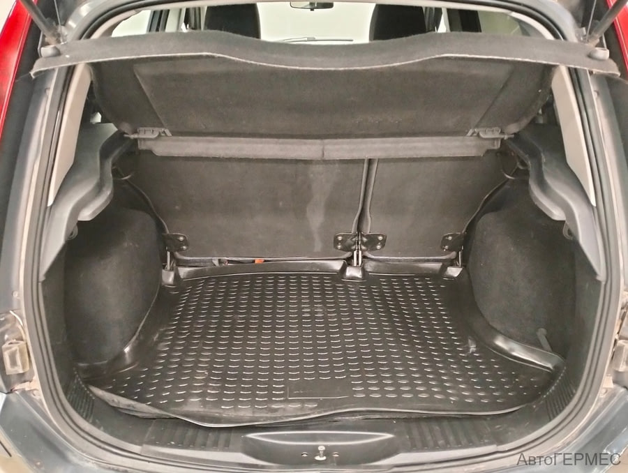 Фото Ford Fusion I Рестайлинг с пробегом | №13 Фото Ford Fusion I Рестайлинг с пробегом | №13