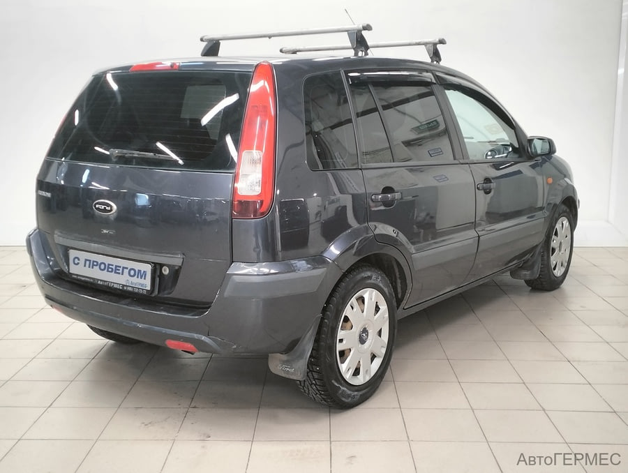 Фото Ford Fusion I Рестайлинг с пробегом | №4 Фото Ford Fusion I Рестайлинг с пробегом | №4