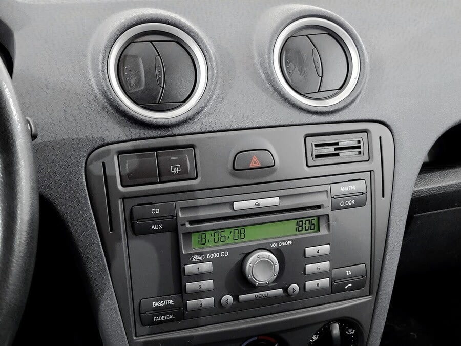 Фото Ford Fusion I Рестайлинг с пробегом | №7 Фото Ford Fusion I Рестайлинг с пробегом | №7