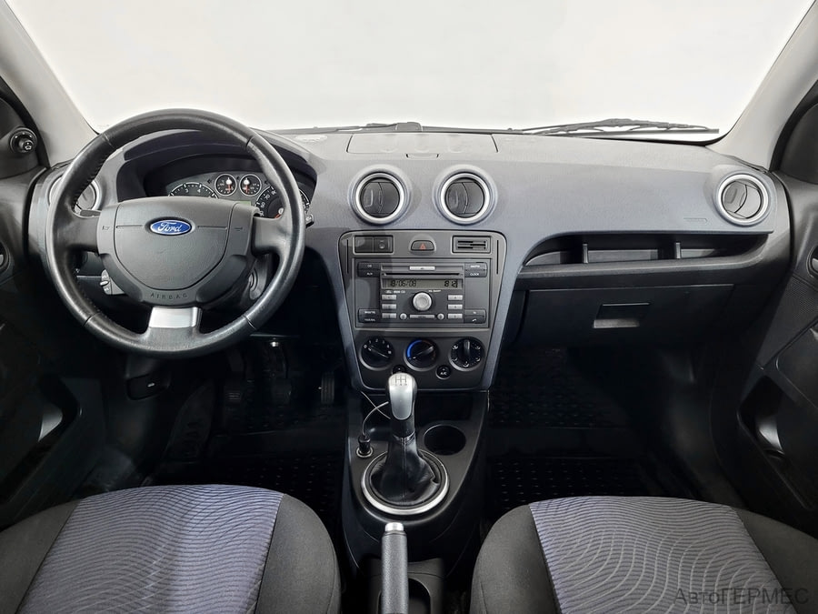 Фото Ford Fusion I Рестайлинг с пробегом | №5 Фото Ford Fusion I Рестайлинг с пробегом | №5