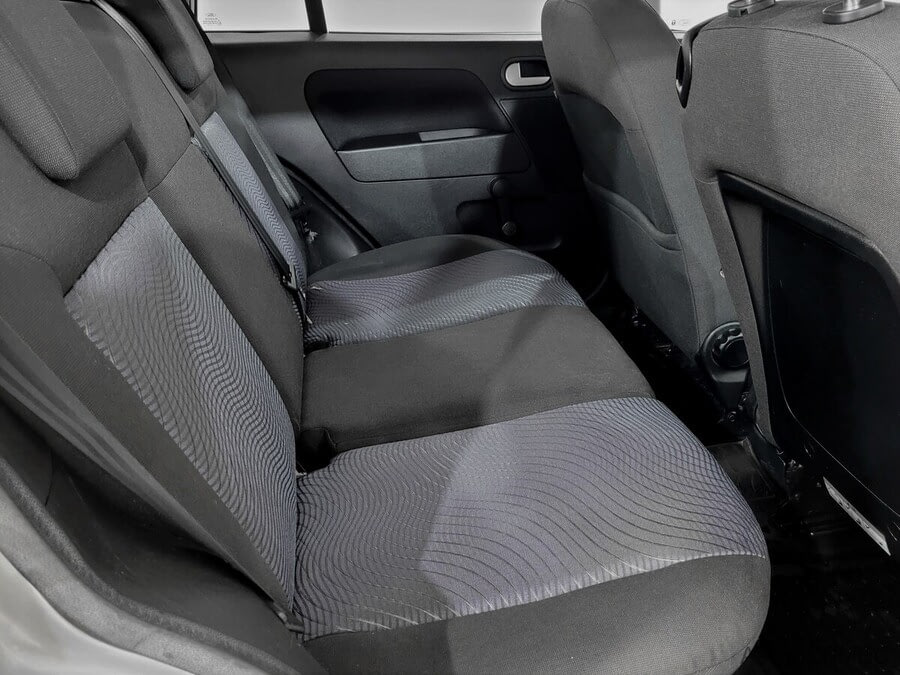 Фото Ford Fusion I Рестайлинг с пробегом | №11 Фото Ford Fusion I Рестайлинг с пробегом | №11