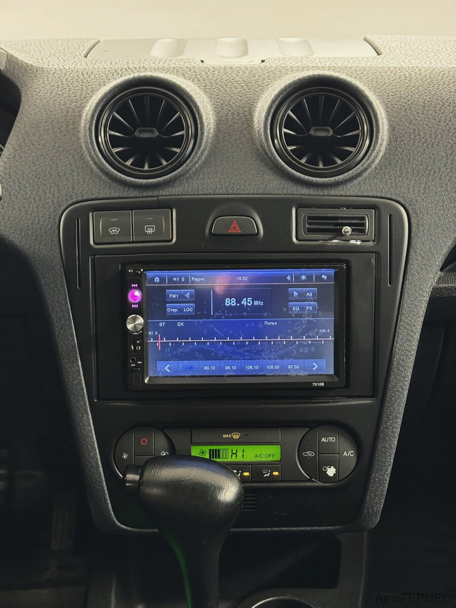 Фото Ford Fusion I Рестайлинг с пробегом | №7 Фото Ford Fusion I Рестайлинг с пробегом | №7