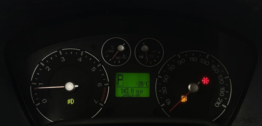 Фото Ford Fusion I Рестайлинг с пробегом | №6 Фото Ford Fusion I Рестайлинг с пробегом | №6