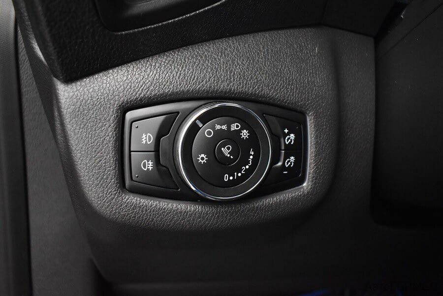 Фото Ford Tourneo Connect II с пробегом | №11 Фото Ford Tourneo Connect II с пробегом | №11