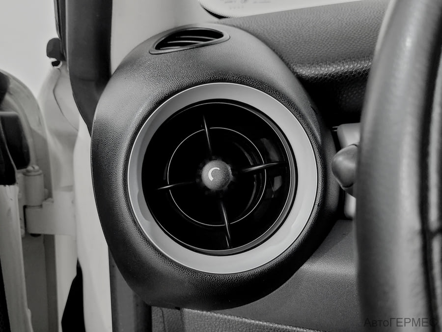 Фото MINI Hatch II (R56) Рестайлинг с пробегом | №8